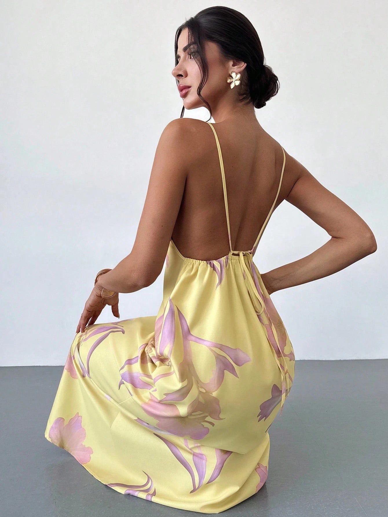 Floral Print Backless Maxi Dress