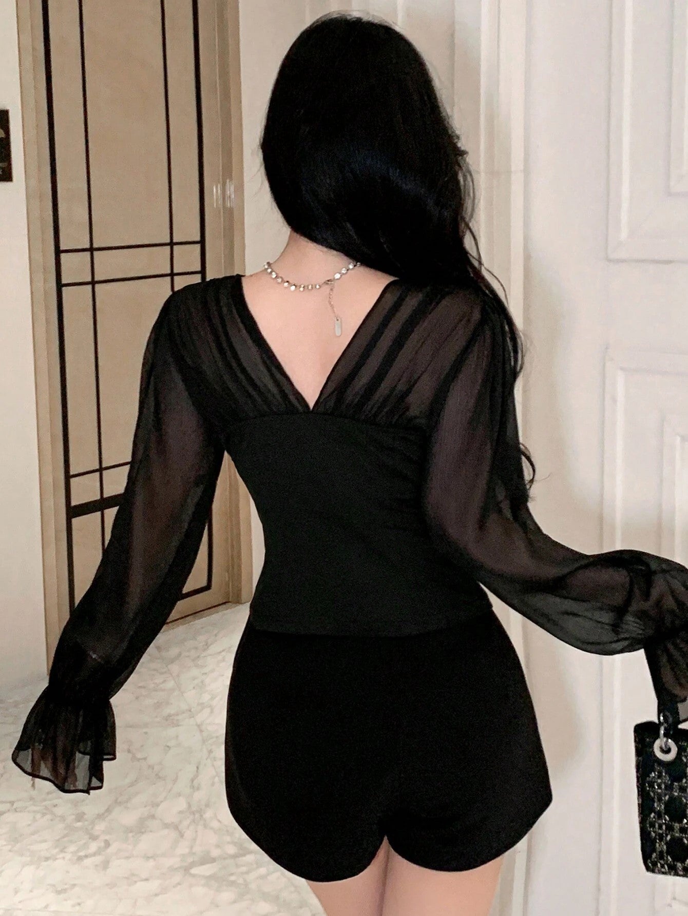 V-Neck Patchwork Puff Sleeve Long Sleeve Sheer Pleated Blouse