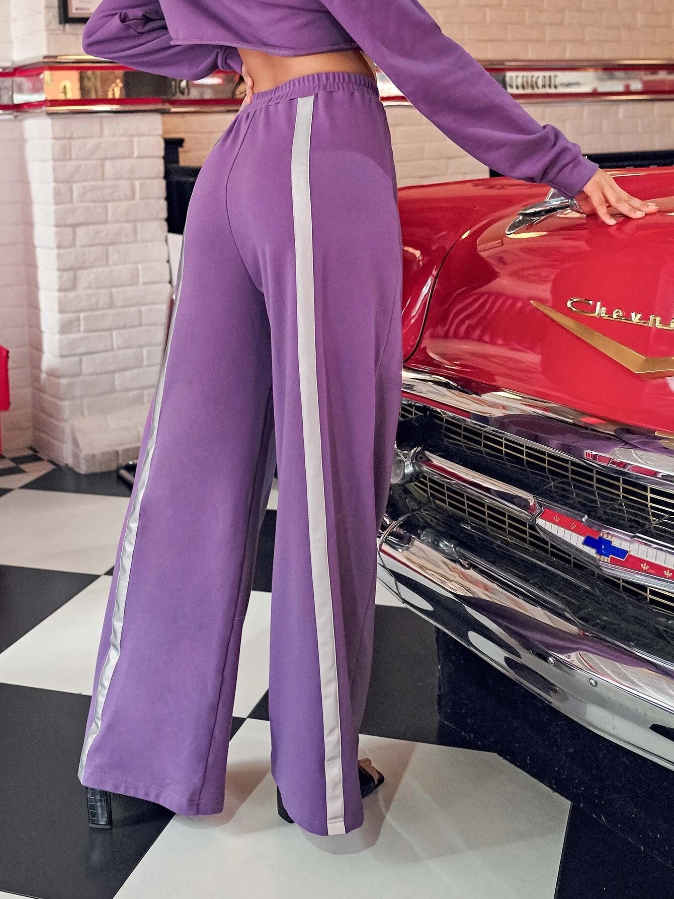 بنطال شارليستون