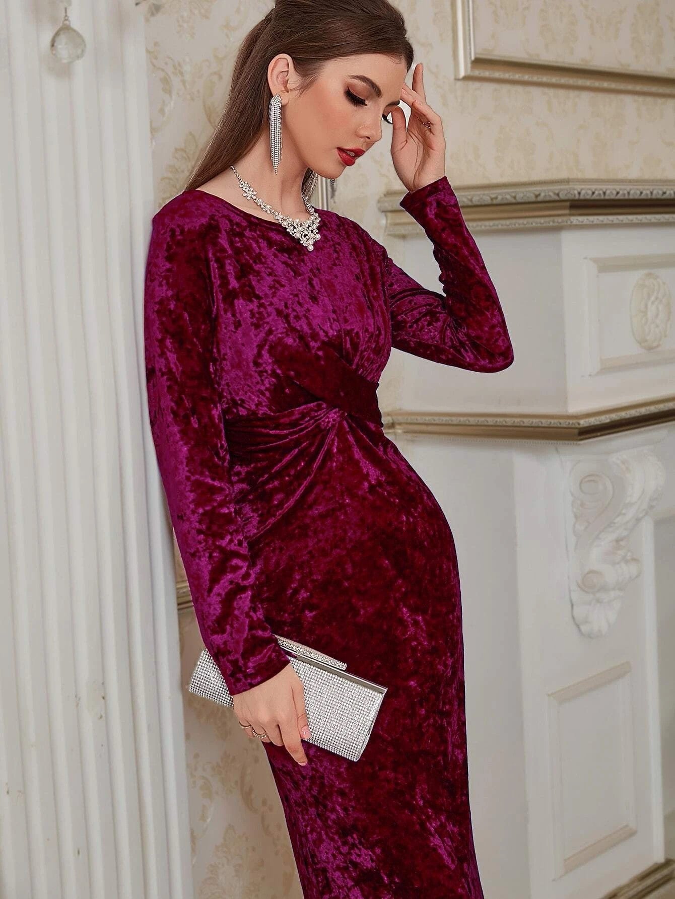 فستان مخمل طويل