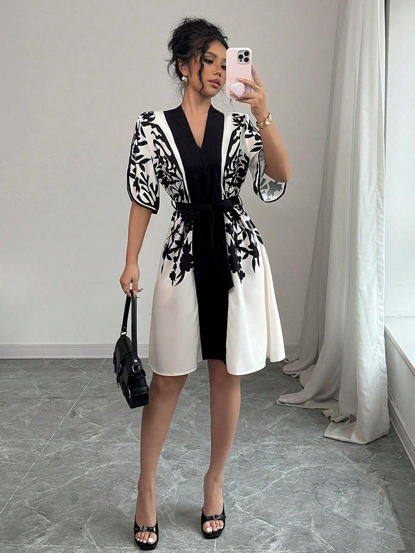 Short Sleeve V-Neck Dress | Formal fabric Soft - Plain - ** Stretch: Non-Stretch Short Sleeve V-Neck Dress | Formal fabric Soft - Plain - ** Stretch: Non-Stretch