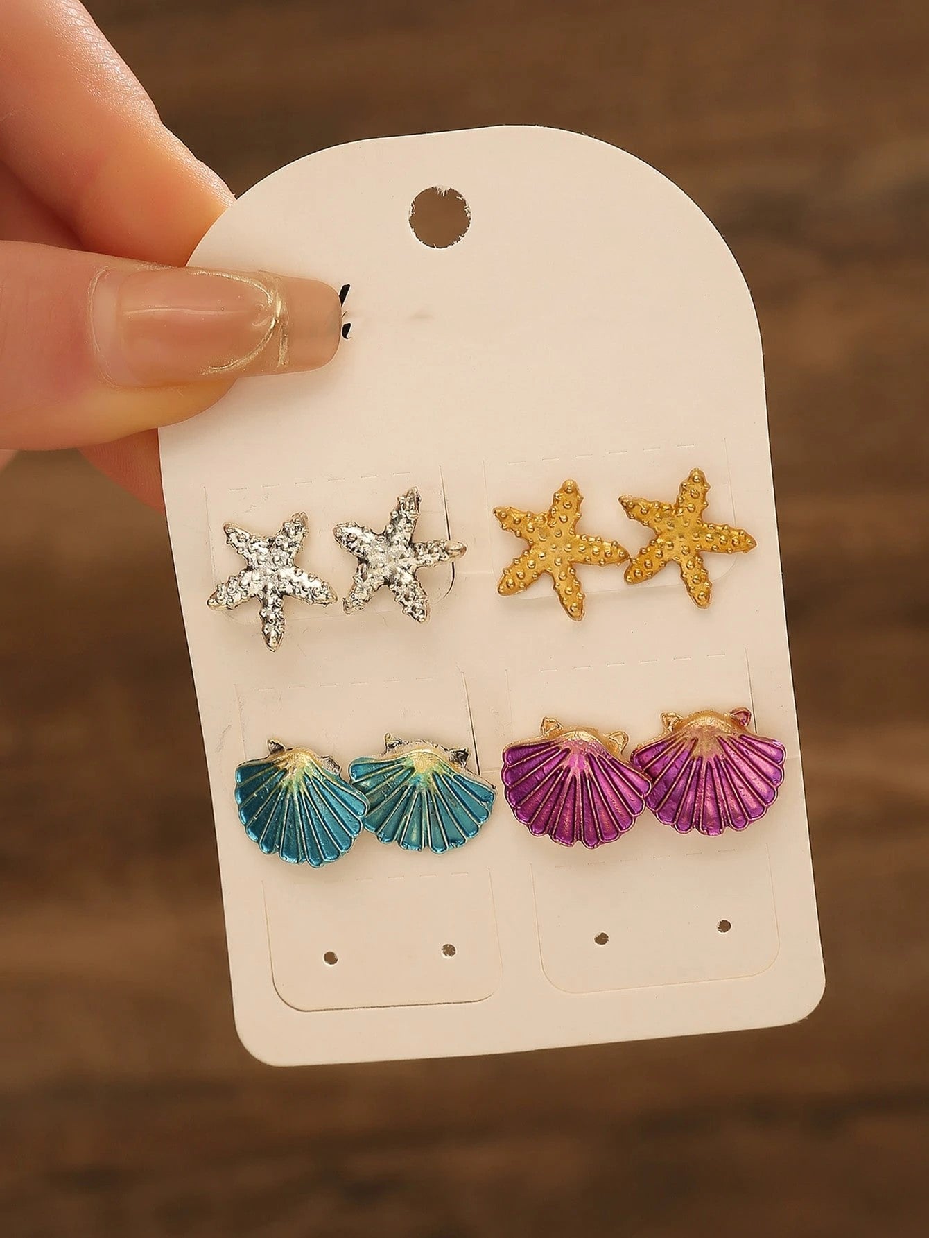 8-piece starfish and shell stud earrings